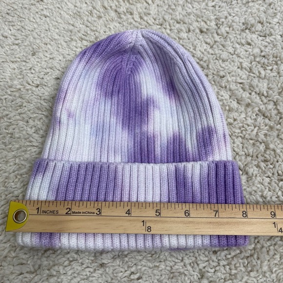 Free People Partly Cloudy Purple White Tie Dye Ribbed Beanie Knit Hat One Size - Picture 5 of 7